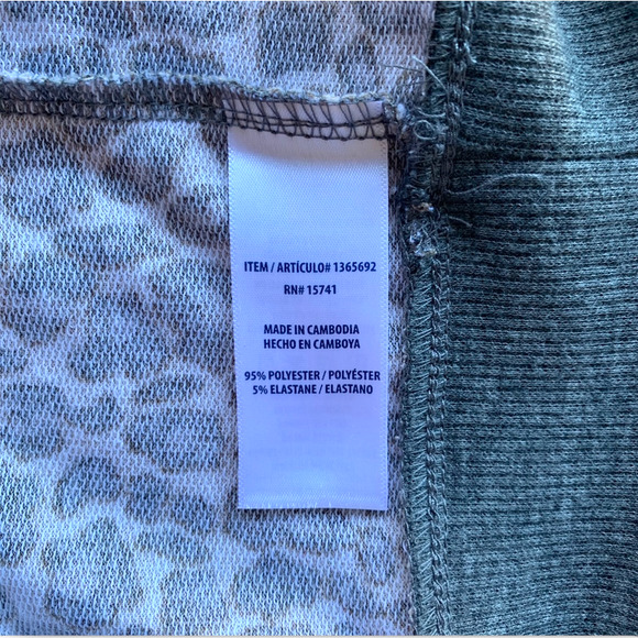 SPLENDID Fleece Sweater Leopard Print Yellow Cozy Gray Casual Relaxed Fit Small - Picture 6 of 7